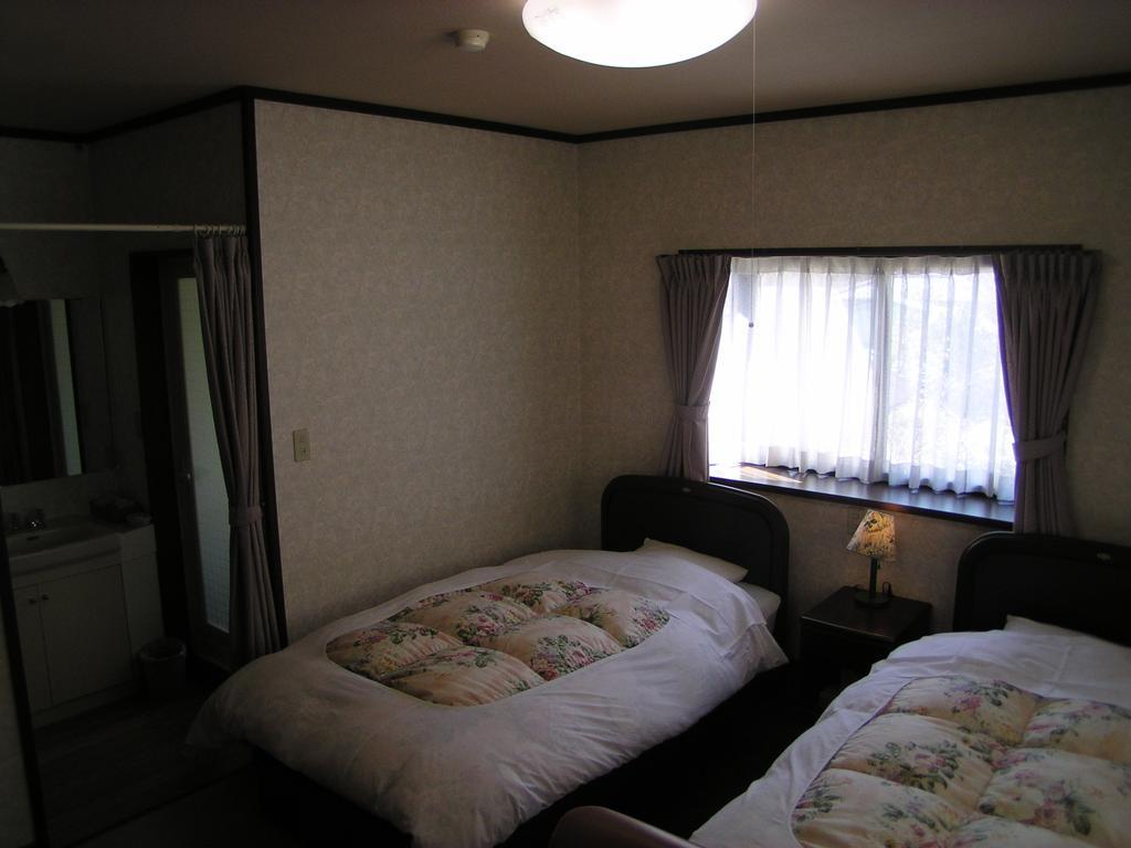 Irorino Yado Sankichi Hotel Izu  Bagian luar foto